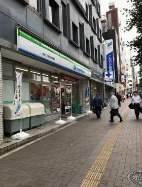 山本ビルの外観