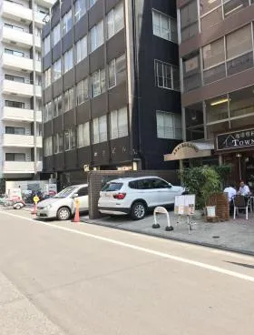 アライビルの外観