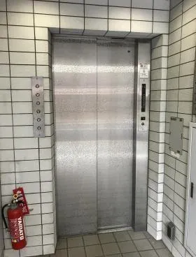 浜松町フォーラムビルの外観