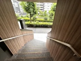 THE PORTAL TSUKIJIビルの外観