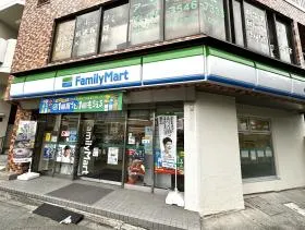 ファミリーマート