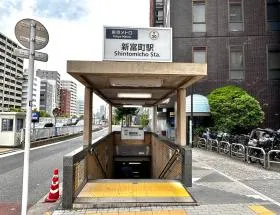 出入口1からもアクセスしやすい（地上に出て直進すれば着く）