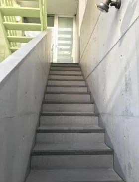 藤ビルの外観