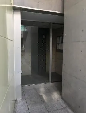 藤ビルの外観