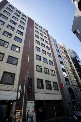 東栄八重洲(旧ます美)ビルの外観