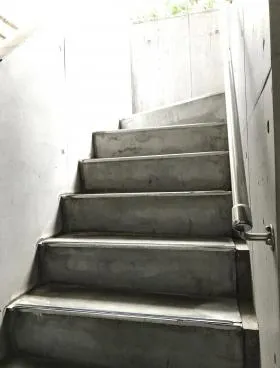 親和ビルの外観