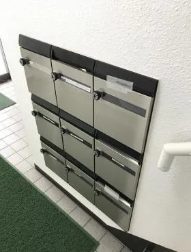 赤坂からす亭ビルの外観