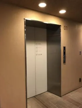 いちかわザ・タワーズイーストの外観