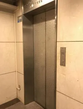 Oak3ビルの外観