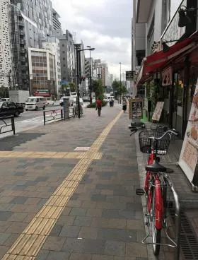 新宿セントラルハイツプラザビルの外観