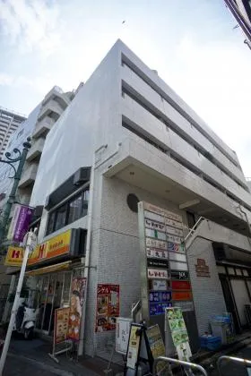 赤坂ロイヤルプラザの外観