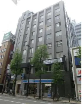 ハウザー堺筋本町駅前ビルの外観