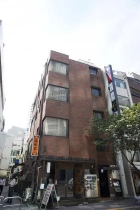 栗原ビルの外観