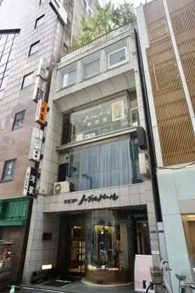 銀座富士ビルの外観