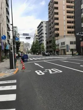 青朋ビルの外観