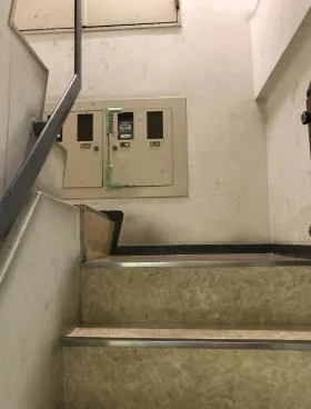 横須賀第5ビルの外観