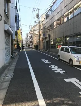 新和ビルの外観