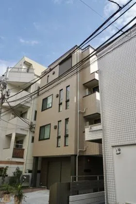 菅井様新築ビルの外観