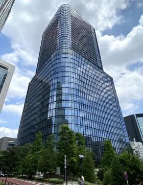 ワテラスタワーの外観