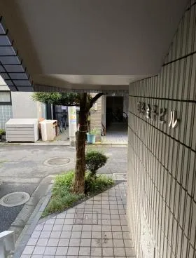 四谷金子ビルの外観
