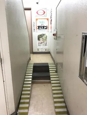 オリオンビルの外観