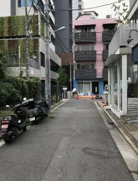 網野ビルの外観