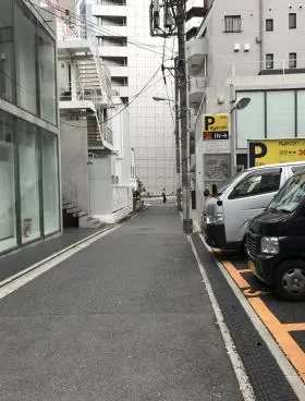 網野ビルの外観