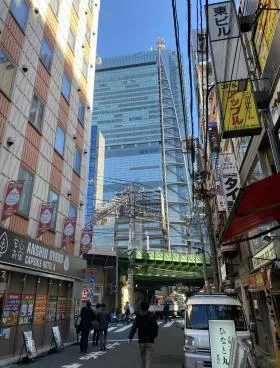 ライズ新橋の外観