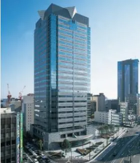 花京院スクエアビルの外観