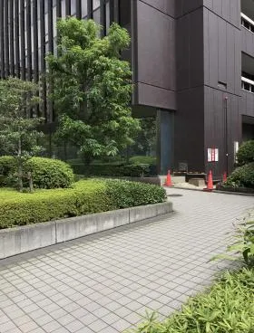 興和一ツ橋ビルの外観
