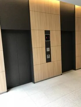 神田錦町安田(旧:メットライフ神田錦町)ビルの外観
