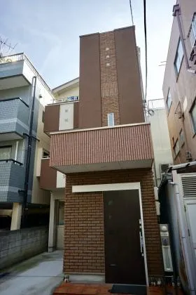 浅見ビルの外観