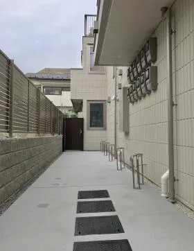 アルチザン表参道ビルの外観