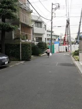 アルチザン表参道ビルの外観