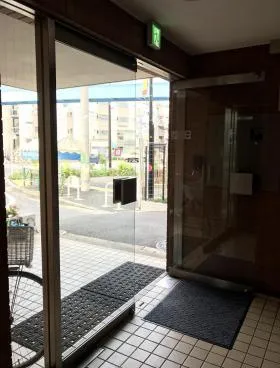 日吉ビルの外観