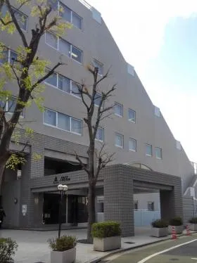 東映三宿ビルの外観