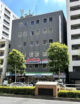 月島セントラルビルの外観
