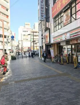 吉大ビルの外観