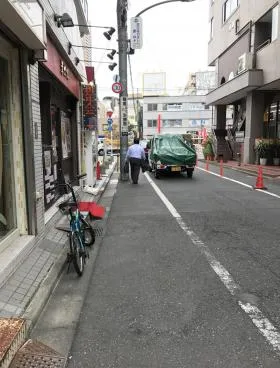 ウィン四ツ谷ビルの外観