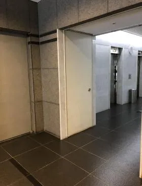 JS市ヶ谷ビルの外観