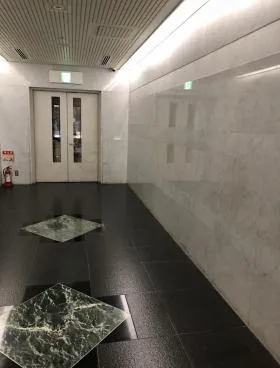 JS市ヶ谷ビルの外観