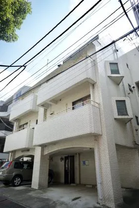 ヴィラデステ原宿の外観
