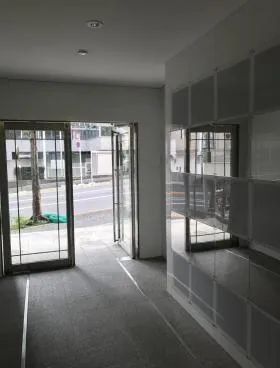 フォレシティ九段ビルの外観