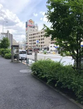 角張ビルの外観