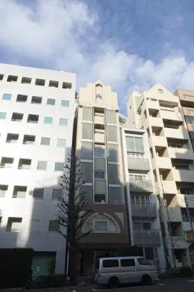 ベルスクエア本郷ビルの外観