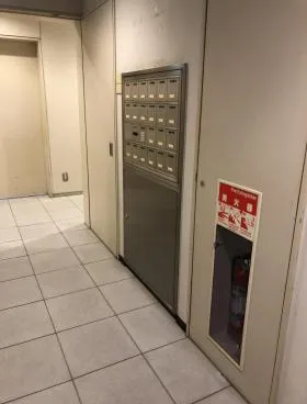 サンエスプラザビルの外観