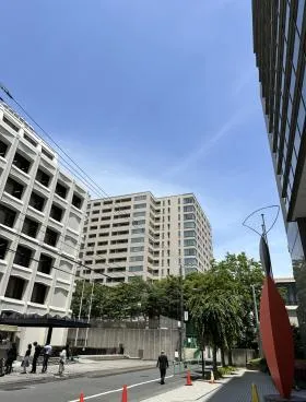 サンエスプラザビルの外観