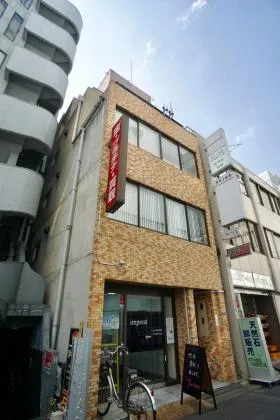 ウエハラビルの外観