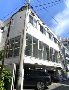 Shirasuna bldg. NAGATACHOの外観