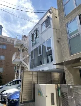 Shirasuna bldg. NAGATACHOの外観